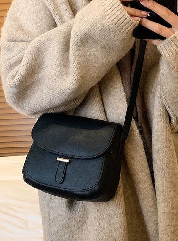 Ivon | Saddle Crossbody