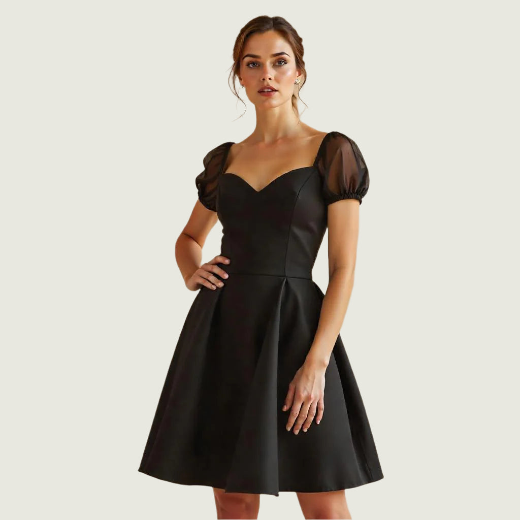 WOMEN'S DRESSES
