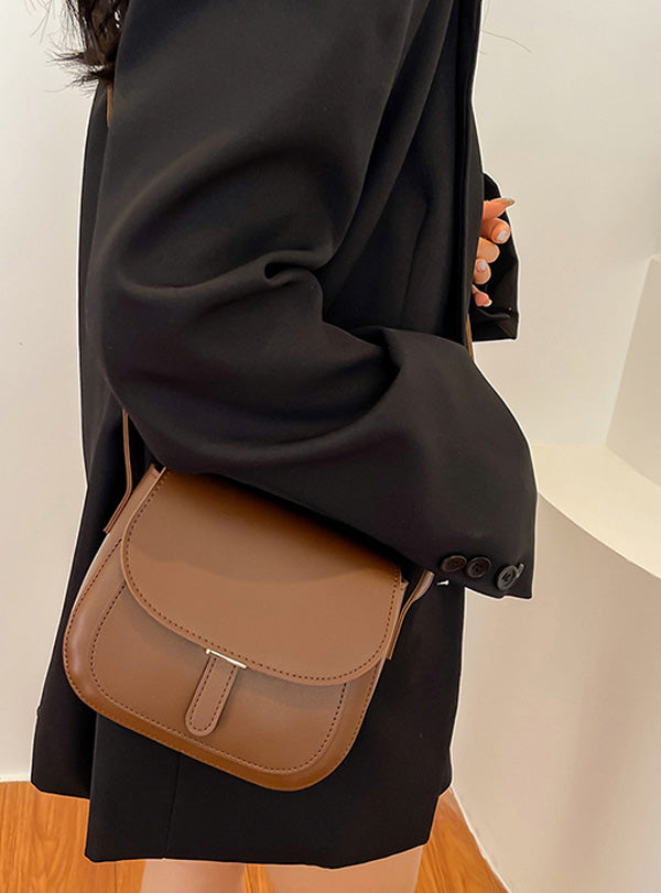 Ivon | Saddle Crossbody