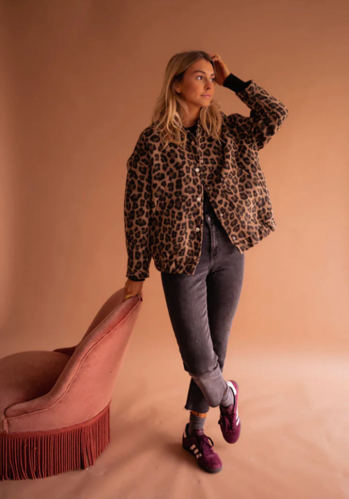 VÉRA | Leopard Bomber Jacket in Soft Suede-Feel